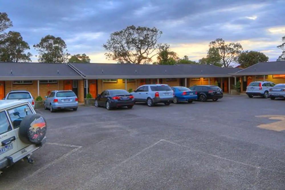 Bairnsdale Motor Inn Dış mekan fotoğraf